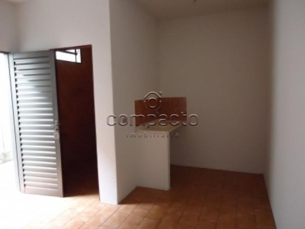 Alugar Apartamento / Kitnet em São Carlos apenas R$ 440,00 - Foto 3 Alugar Apartamento / Kitnet em São Carlos apenas R$ 440,00 - Foto 3