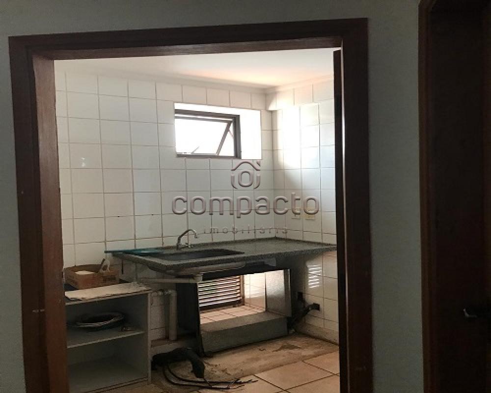Alugar Comercial / Sala/Loja Condomínio em São José do Rio Preto apenas R$ 900,00 - Foto 10 Alugar Comercial / Sala/Loja Condomínio em São José do Rio Preto apenas R$ 900,00 - Foto 10