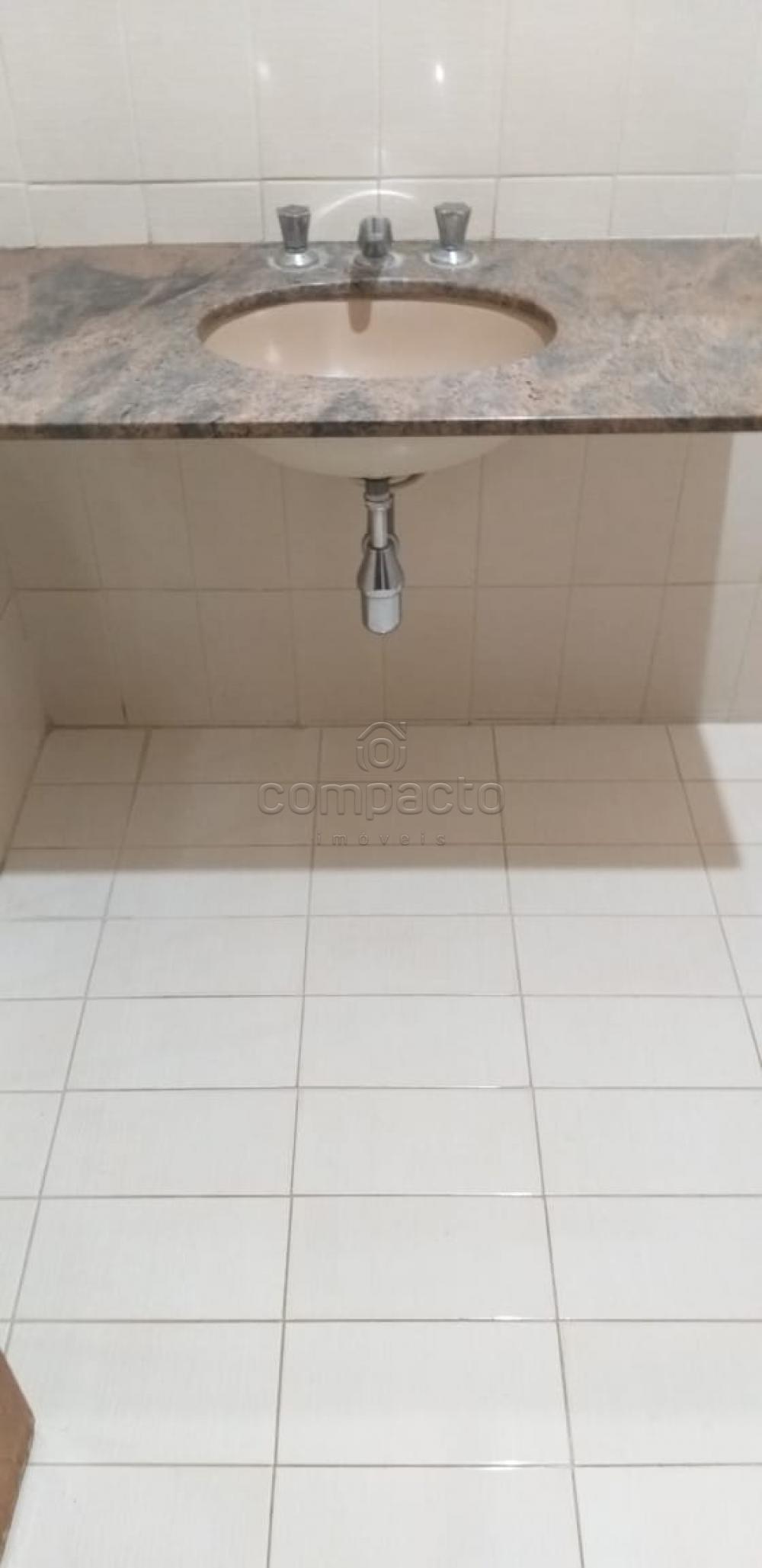 Comprar Casa / Padrão em São José do Rio Preto apenas R$ 430.000,00 - Foto 12 Comprar Casa / Padrão em São José do Rio Preto apenas R$ 430.000,00 - Foto 12