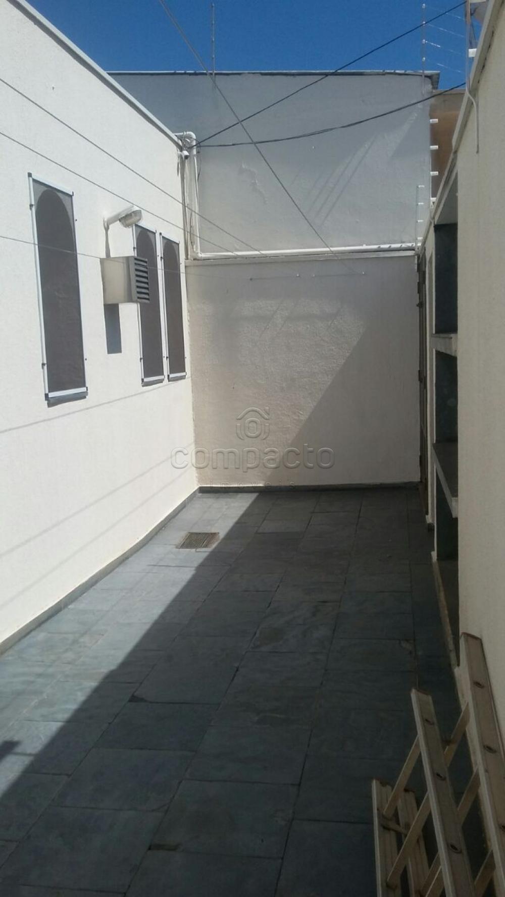 Comprar Casa / Padrão em São José do Rio Preto apenas R$ 595.000,00 - Foto 20 Comprar Casa / Padrão em São José do Rio Preto apenas R$ 595.000,00 - Foto 20