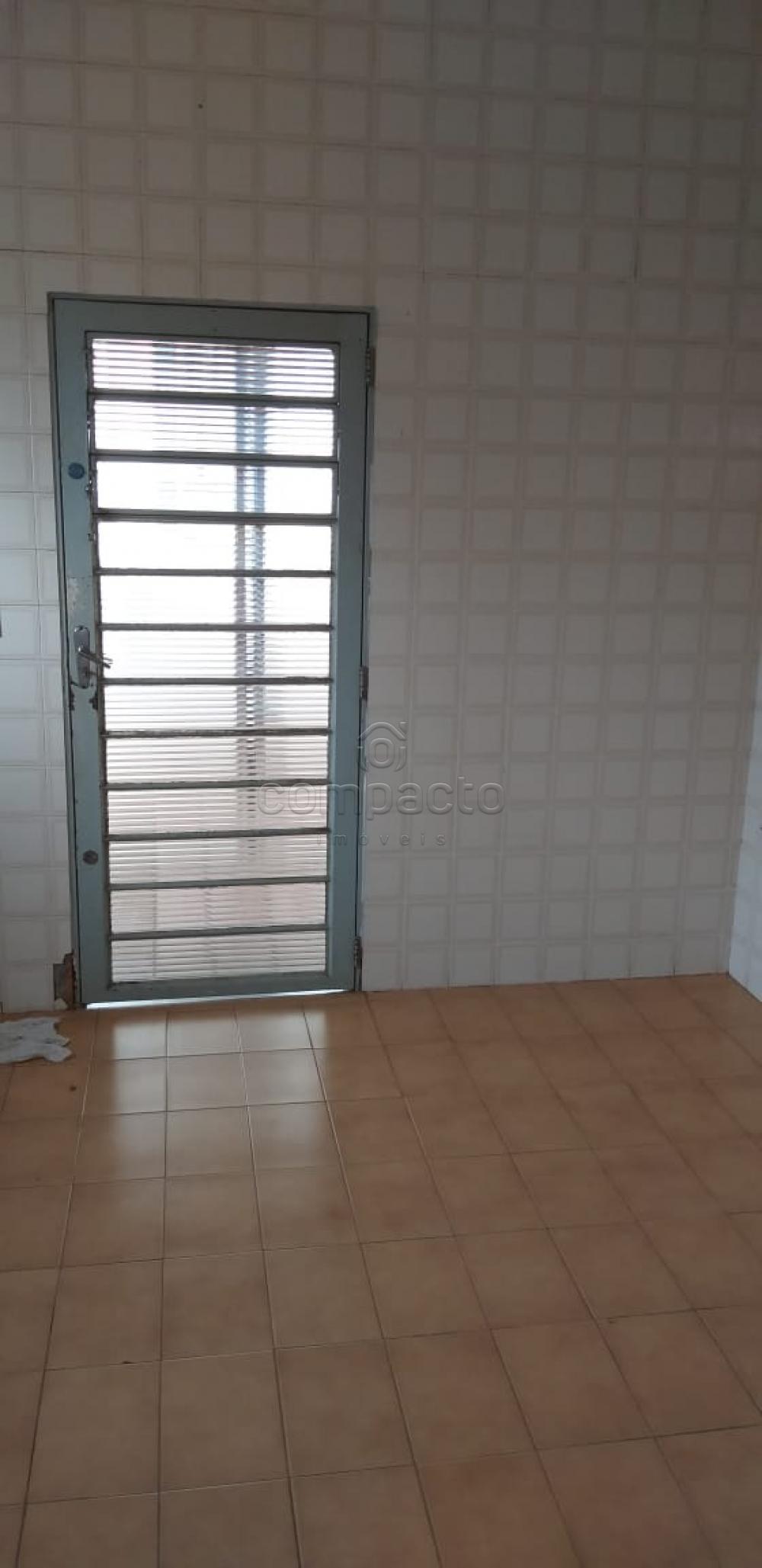 Comprar Casa / Padrão em São José do Rio Preto apenas R$ 430.000,00 - Foto 14 Comprar Casa / Padrão em São José do Rio Preto apenas R$ 430.000,00 - Foto 14