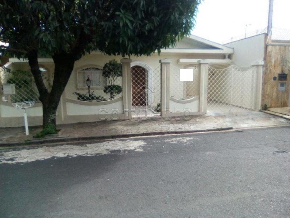 Comprar Casa / Padrão em São José do Rio Preto apenas R$ 450.000,00 - Foto 1 Comprar Casa / Padrão em São José do Rio Preto apenas R$ 450.000,00 - Foto 1