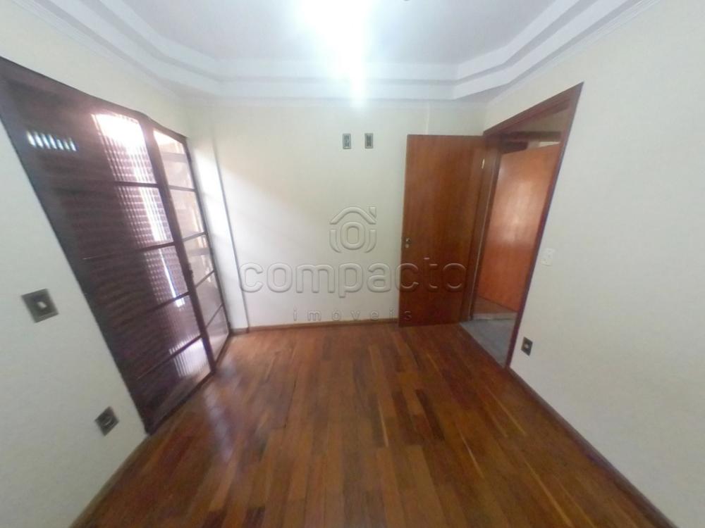 Sao Jose do Rio Preto Apartamento Venda R$350.000,00 Condominio R$180,00 4 Dormitorios 2 Suites Area construida 165.00m2 Sao Jose do Rio Preto Apartamento Venda R$350.000,00 Condominio R$180,00 4 Dormitorios 2 Suites Area construida 165.00m2