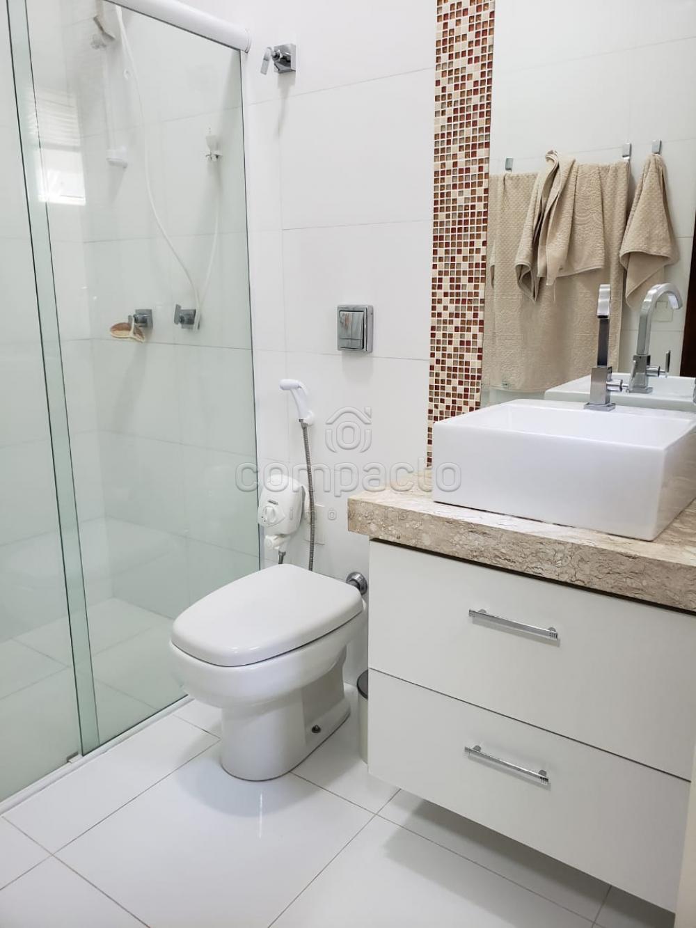 Comprar Casa / Padrão em São José do Rio Preto apenas R$ 740.000,00 - Foto 15 Comprar Casa / Padrão em São José do Rio Preto apenas R$ 740.000,00 - Foto 15