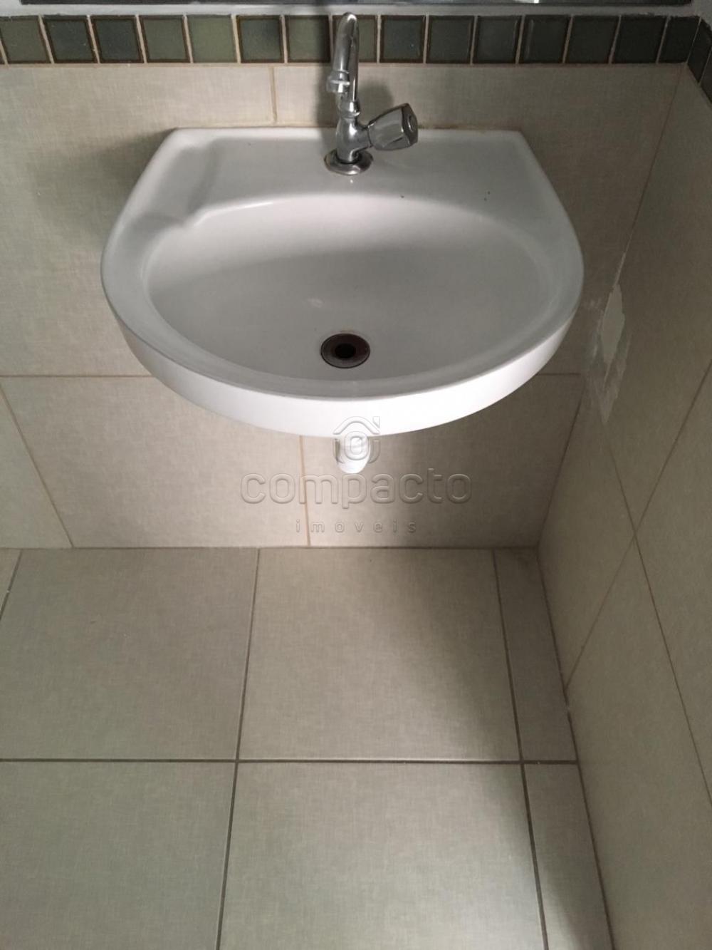 Alugar Comercial / Sala/Loja Condomínio em São José do Rio Preto apenas R$ 750,00 - Foto 4 Alugar Comercial / Sala/Loja Condomínio em São José do Rio Preto apenas R$ 750,00 - Foto 4