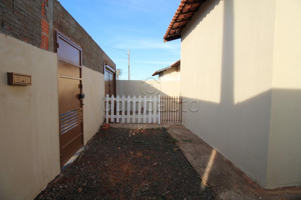 Alugar Casa / Padrão em São José do Rio Preto apenas R$ 900,00 - Foto 3 Alugar Casa / Padrão em São José do Rio Preto apenas R$ 900,00 - Foto 3