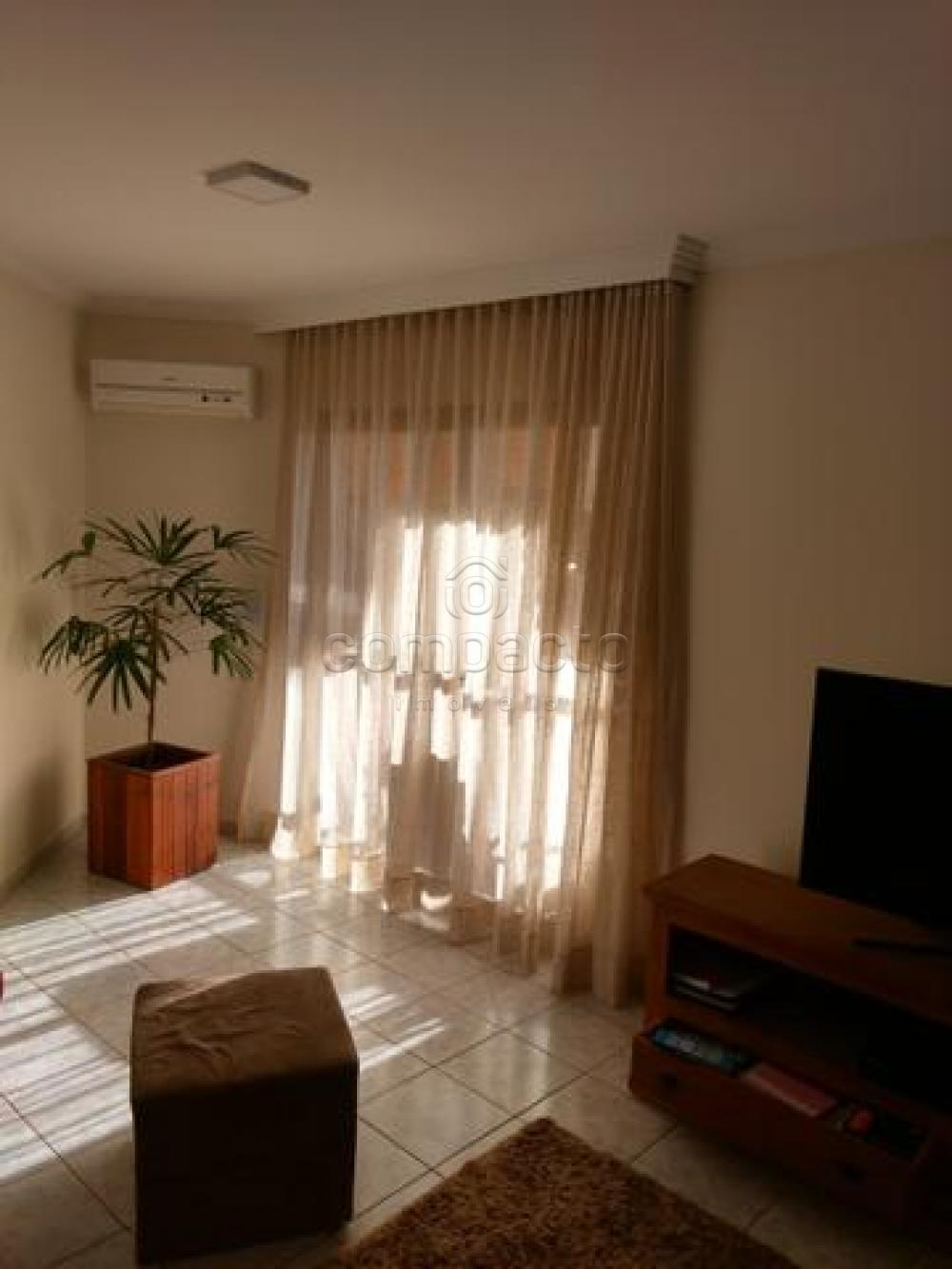 Comprar Apartamento / Padrão em São José do Rio Preto apenas R$ 330.000,00 - Foto 1 Comprar Apartamento / Padrão em São José do Rio Preto apenas R$ 330.000,00 - Foto 1