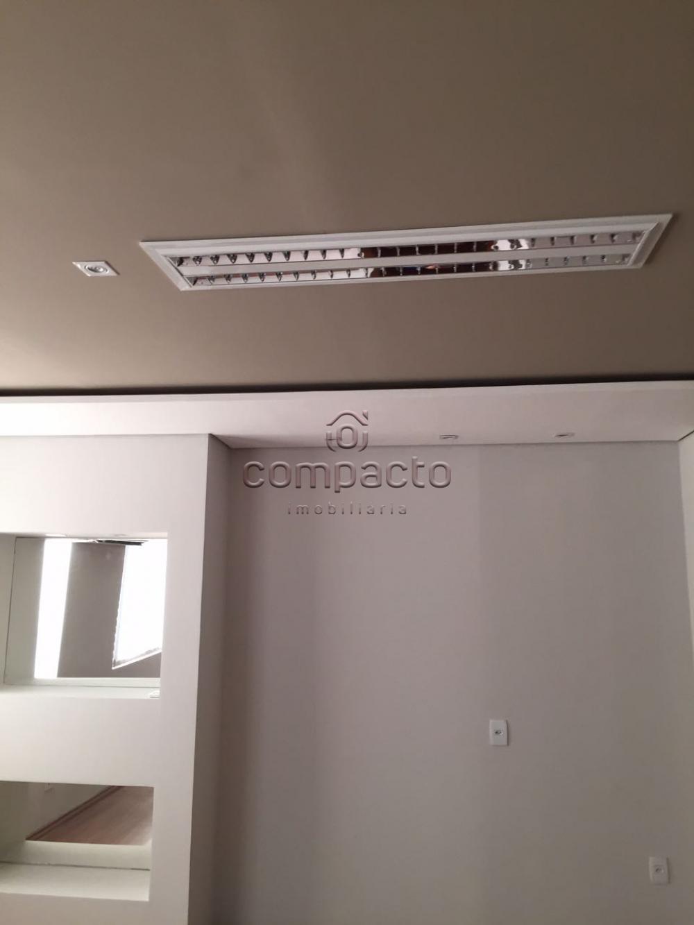 Alugar Comercial / Sala/Loja Condomínio em São José do Rio Preto R$ 1.650,00 - Foto 14