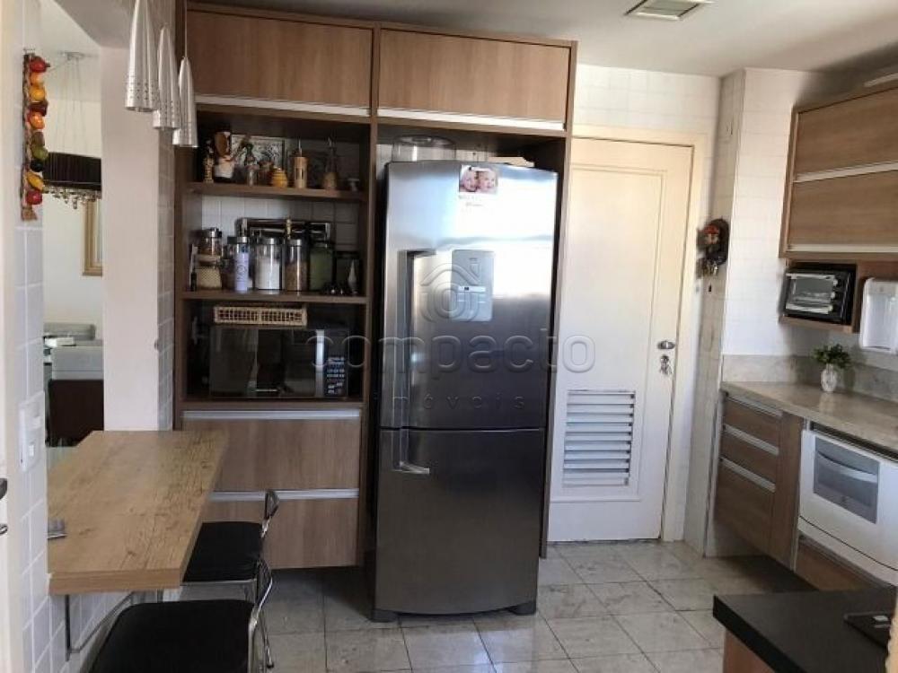 Comprar Apartamento / Padrão em São José do Rio Preto R$ 900.000,00 - Foto 14