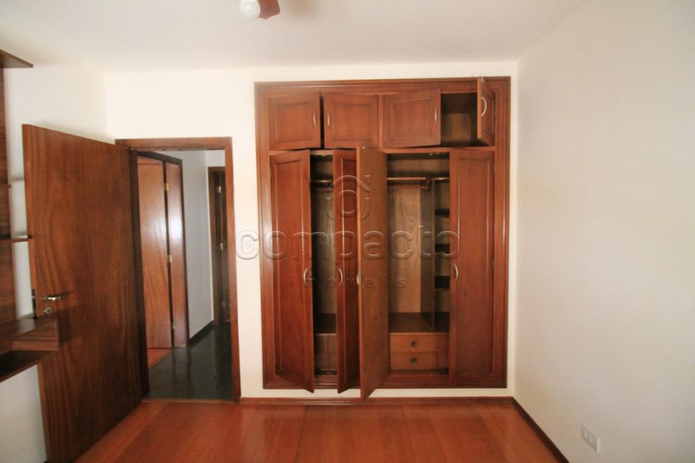 Alugar Apartamento / Padrão em São José do Rio Preto R$ 1.320,00 - Foto 8
