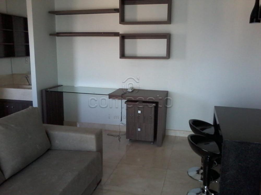 Alugar Apartamento / Padrão em São José do Rio Preto R$ 1.550,00 - Foto 3