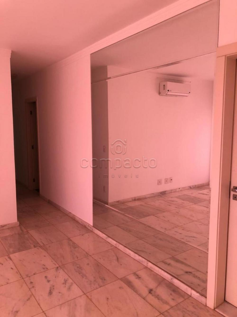 Alugar Apartamento / Padrão em São José do Rio Preto R$ 3.000,00 - Foto 4