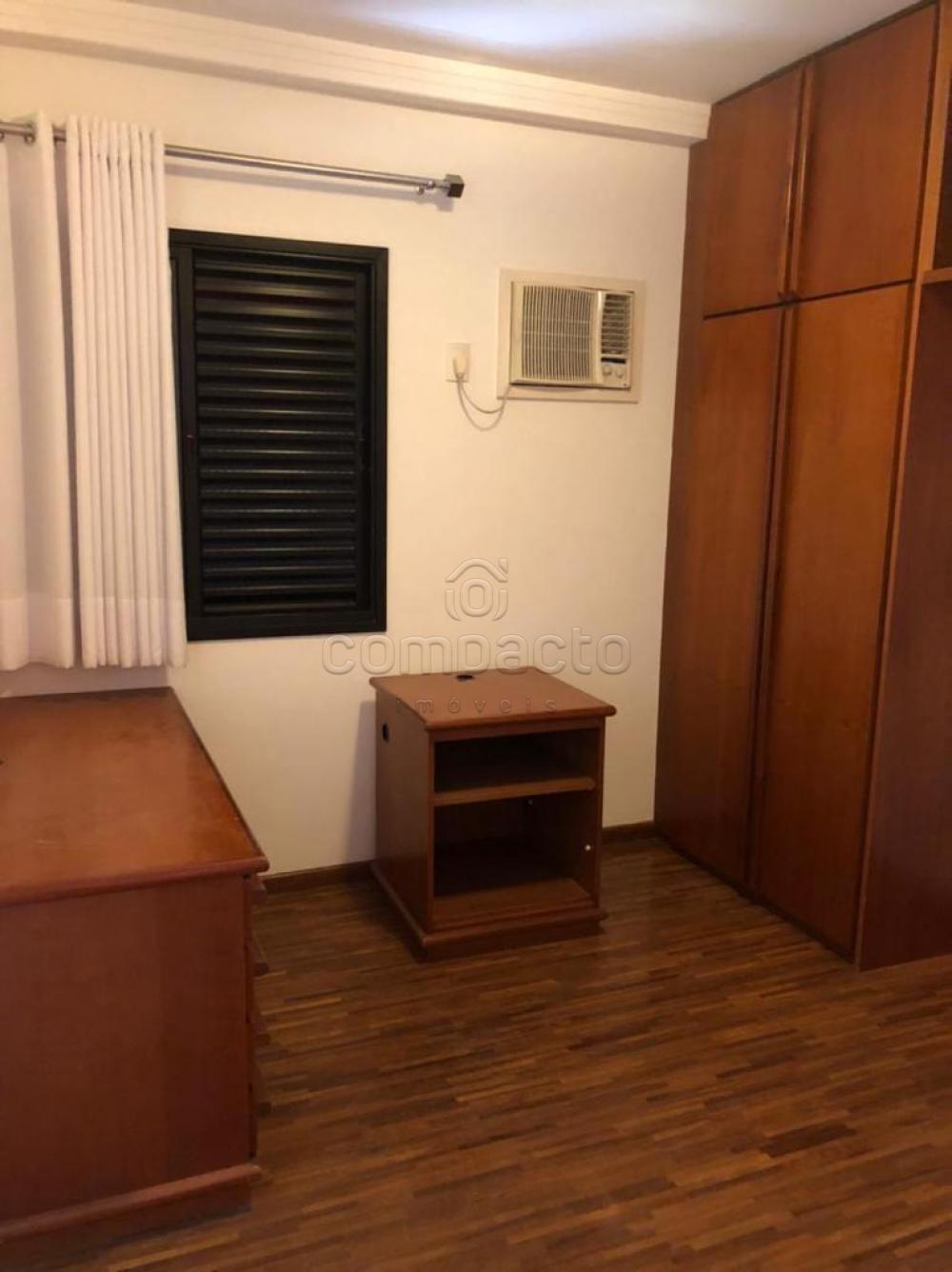 Alugar Apartamento / Padrão em São José do Rio Preto R$ 3.000,00 - Foto 8