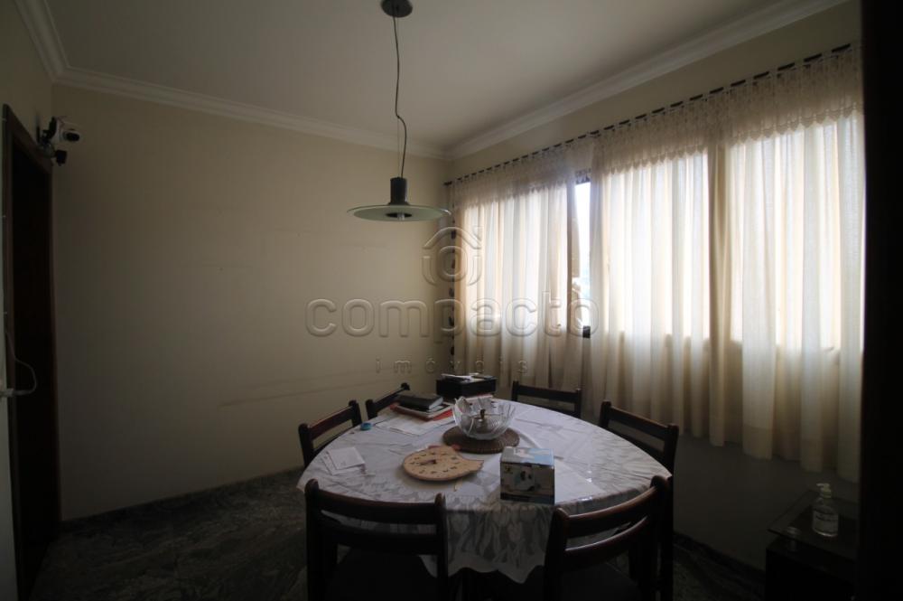 Alugar Apartamento / Padrão em São José do Rio Preto R$ 2.500,00 - Foto 9