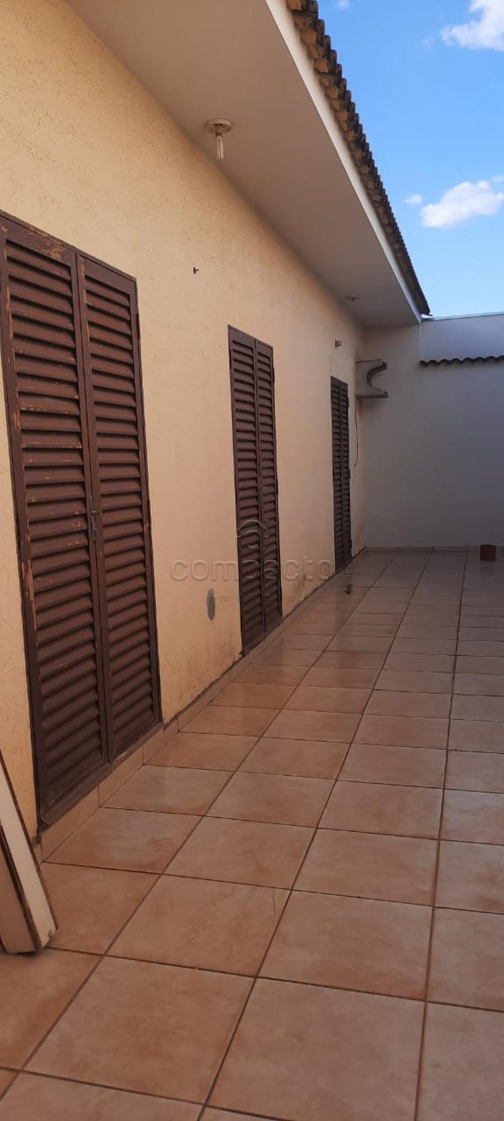 Comprar Casa / Padrão em São José do Rio Preto R$ 650.000,00 - Foto 23