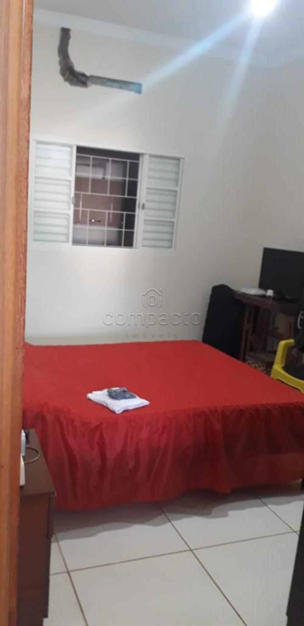 Comprar Casa / Padrão em São José do Rio Preto R$ 295.000,00 - Foto 4