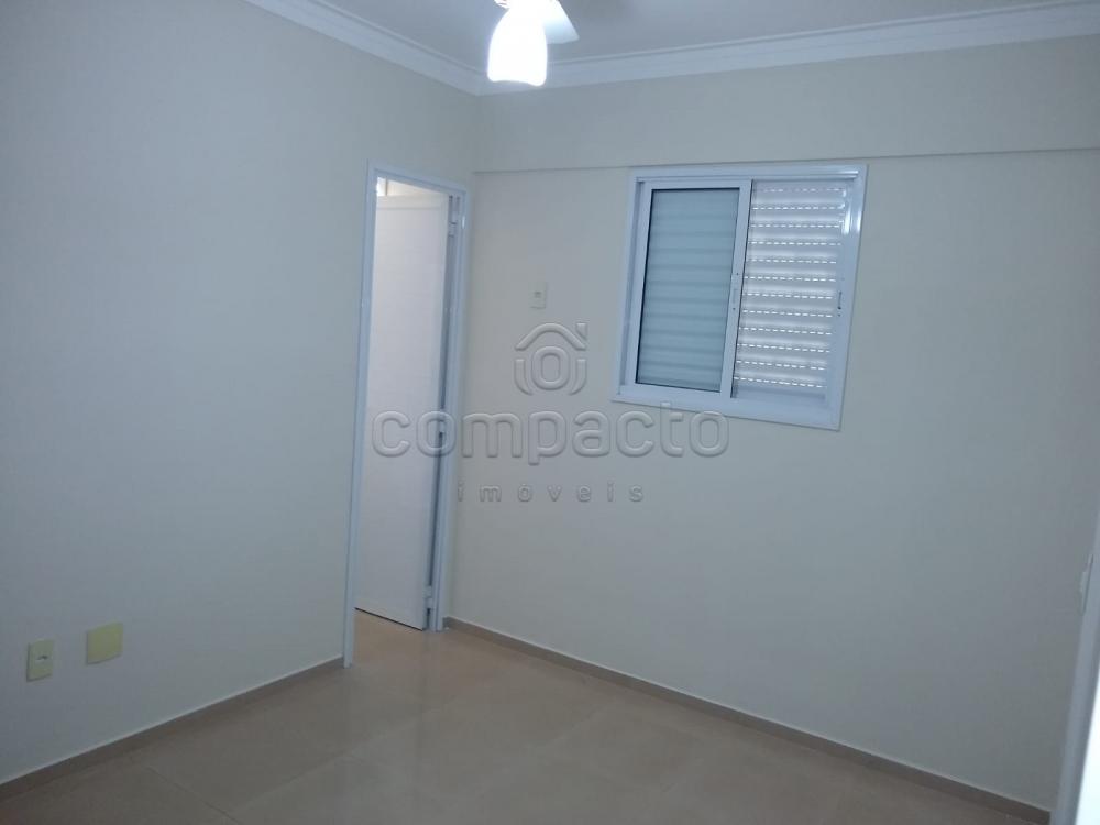 Alugar Apartamento / Padrão em São José do Rio Preto R$ 2.350,00 - Foto 5