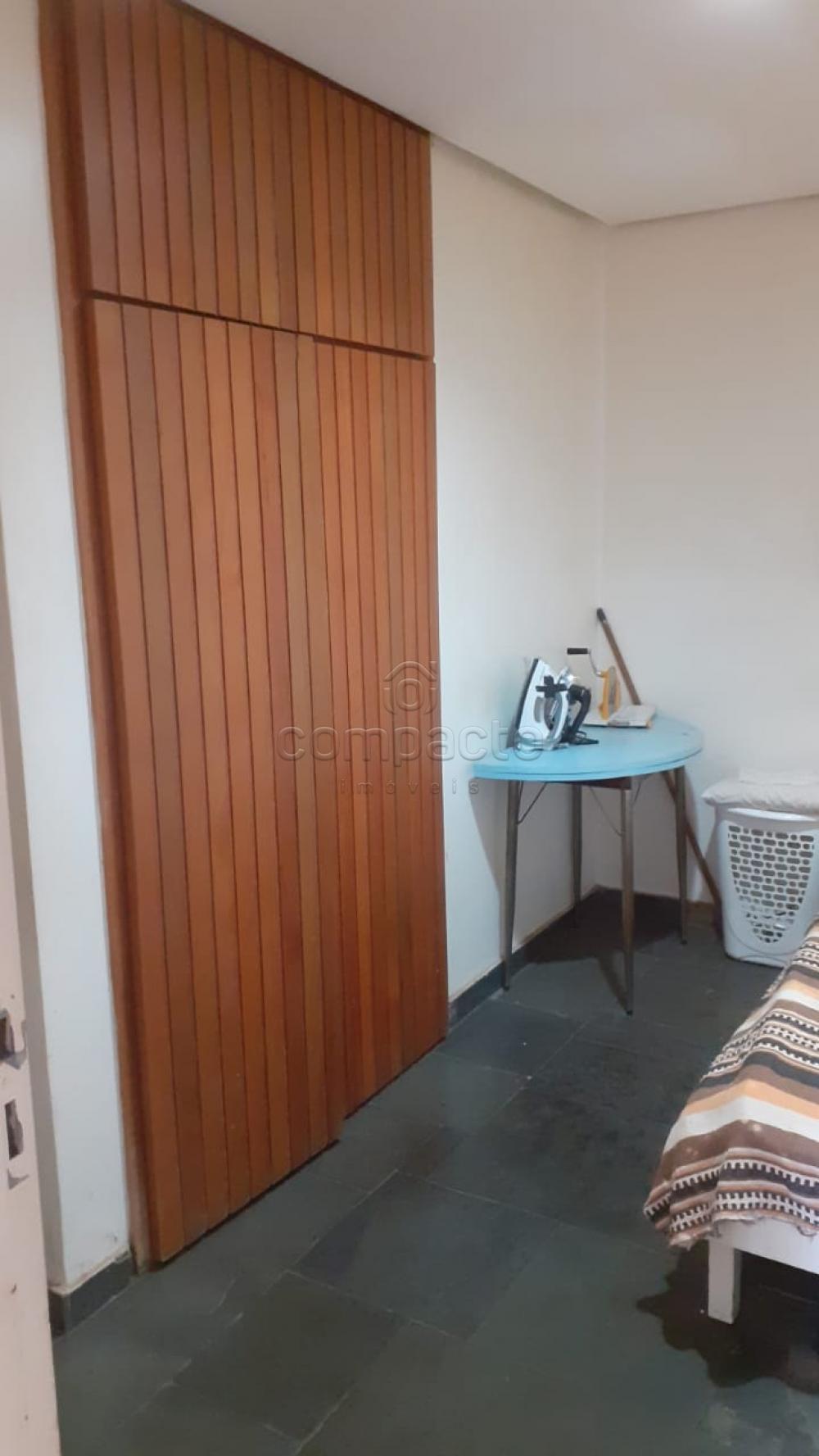 Alugar Apartamento / Padrão em São José do Rio Preto R$ 2.800,00 - Foto 31