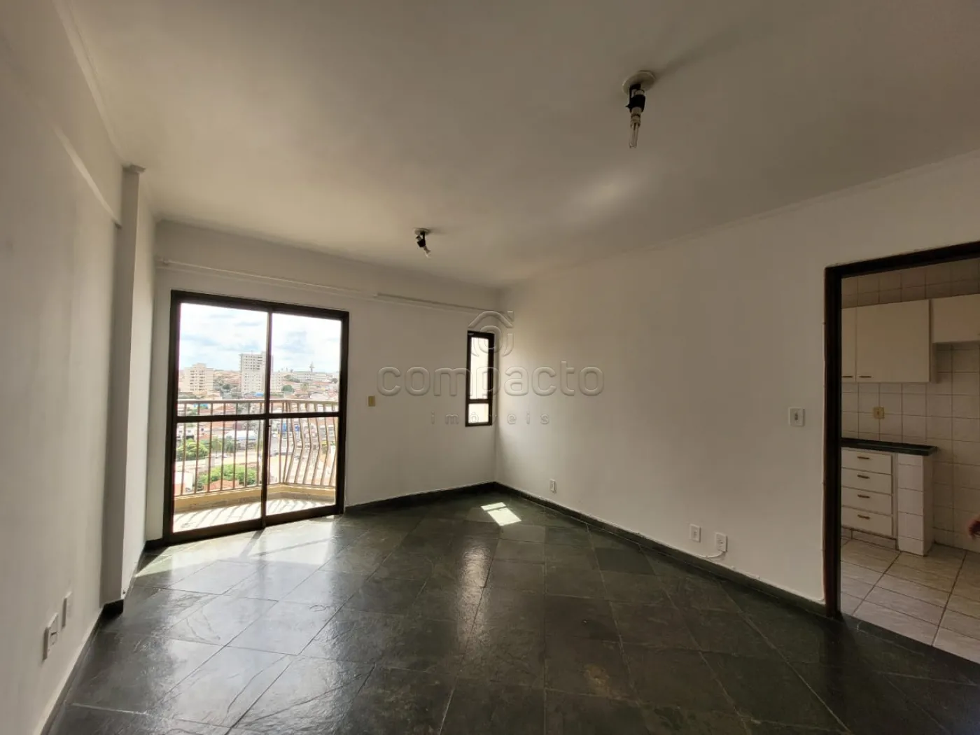 Alugar Apartamento / Padrão em São José do Rio Preto R$ 1.000,00 - Foto 1