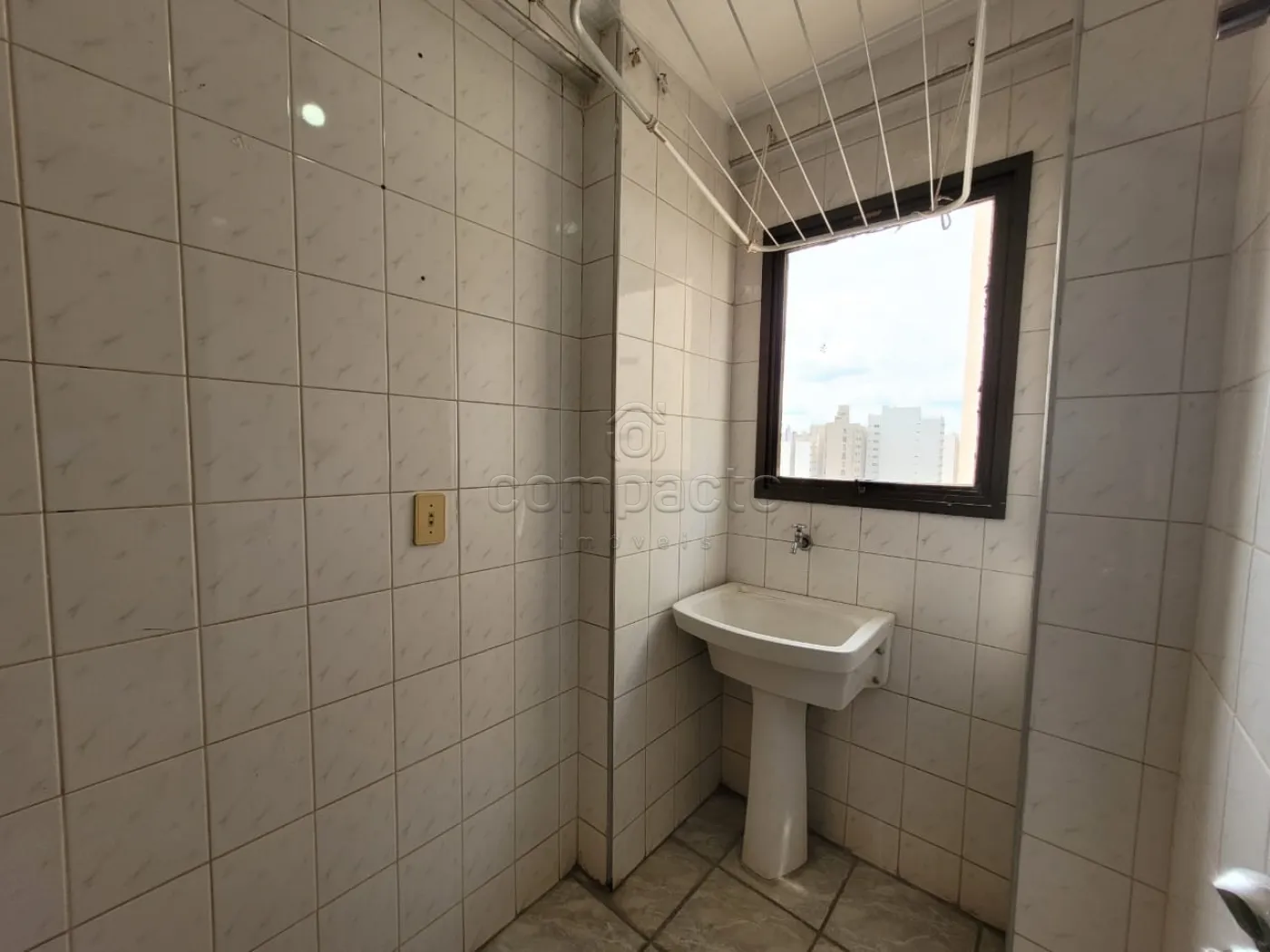 Alugar Apartamento / Padrão em São José do Rio Preto R$ 1.000,00 - Foto 3