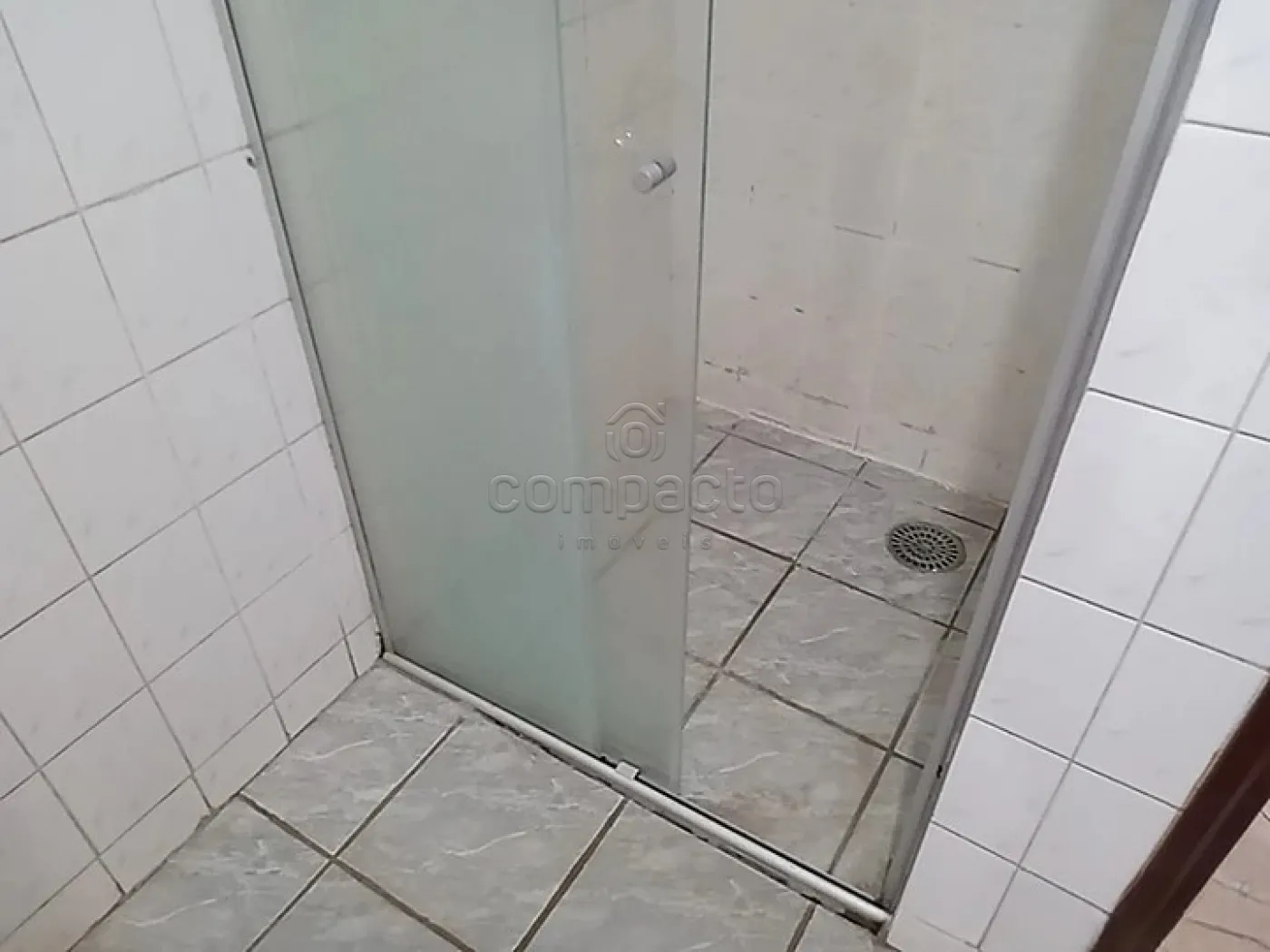Alugar Apartamento / Padrão em São José do Rio Preto R$ 1.000,00 - Foto 6