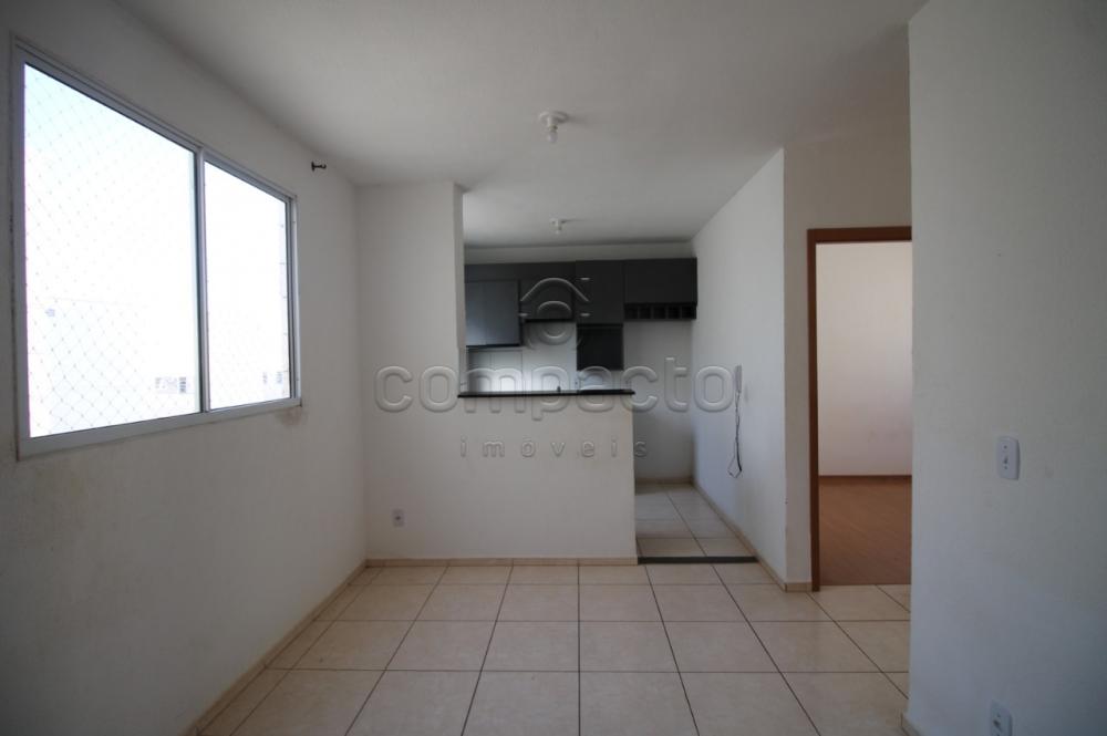 Alugar Apartamento / Padrão em São José do Rio Preto R$ 1.000,00 - Foto 2