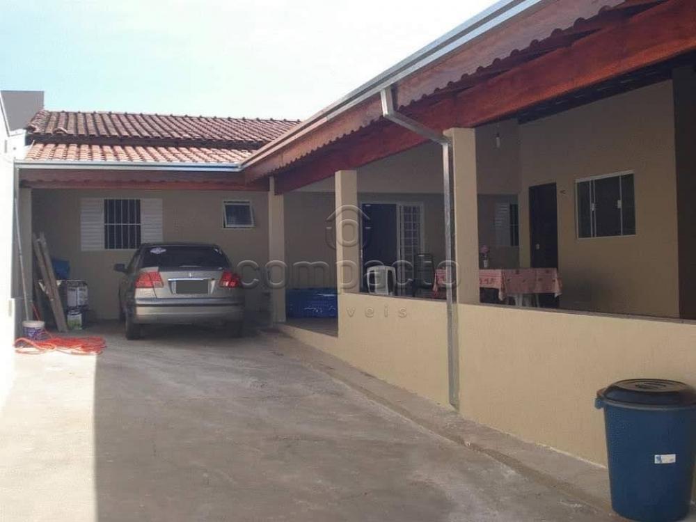 Comprar Casa / Padrão em Guapiaçu R$ 300.000,00 - Foto 4
