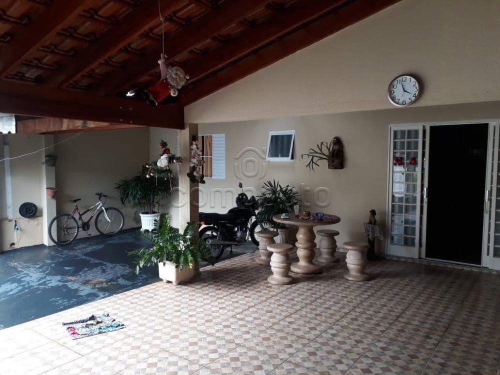 Comprar Casa / Padrão em Guapiaçu R$ 300.000,00 - Foto 5
