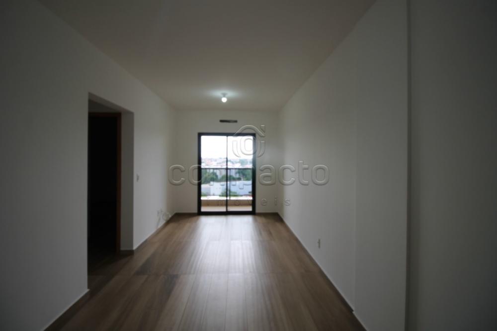 Alugar Apartamento / Padrão em São José do Rio Preto R$ 1.760,00 - Foto 1