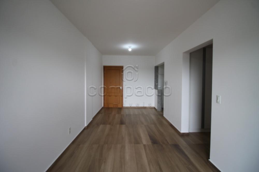 Alugar Apartamento / Padrão em São José do Rio Preto R$ 1.760,00 - Foto 3