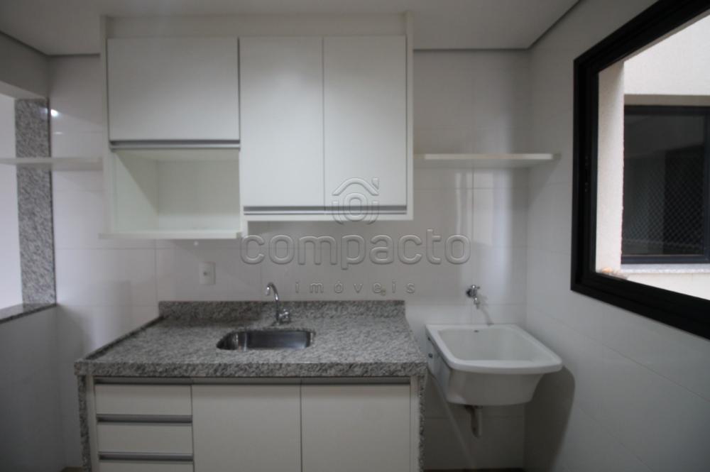 Alugar Apartamento / Padrão em São José do Rio Preto R$ 1.760,00 - Foto 6