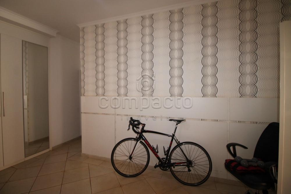 Alugar Comercial / Casa em São José do Rio Preto R$ 6.000,00 - Foto 23