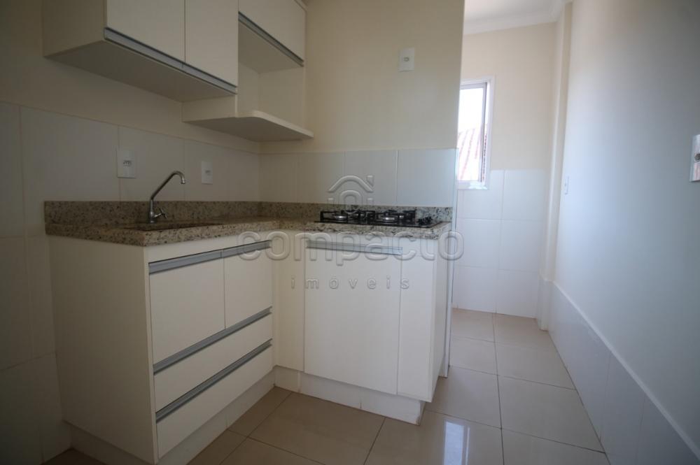Alugar Apartamento / Padrão em São José do Rio Preto R$ 1.400,00 - Foto 13