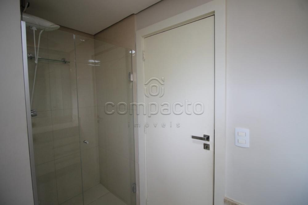 Alugar Apartamento / Padrão em São José do Rio Preto R$ 2.100,00 - Foto 23