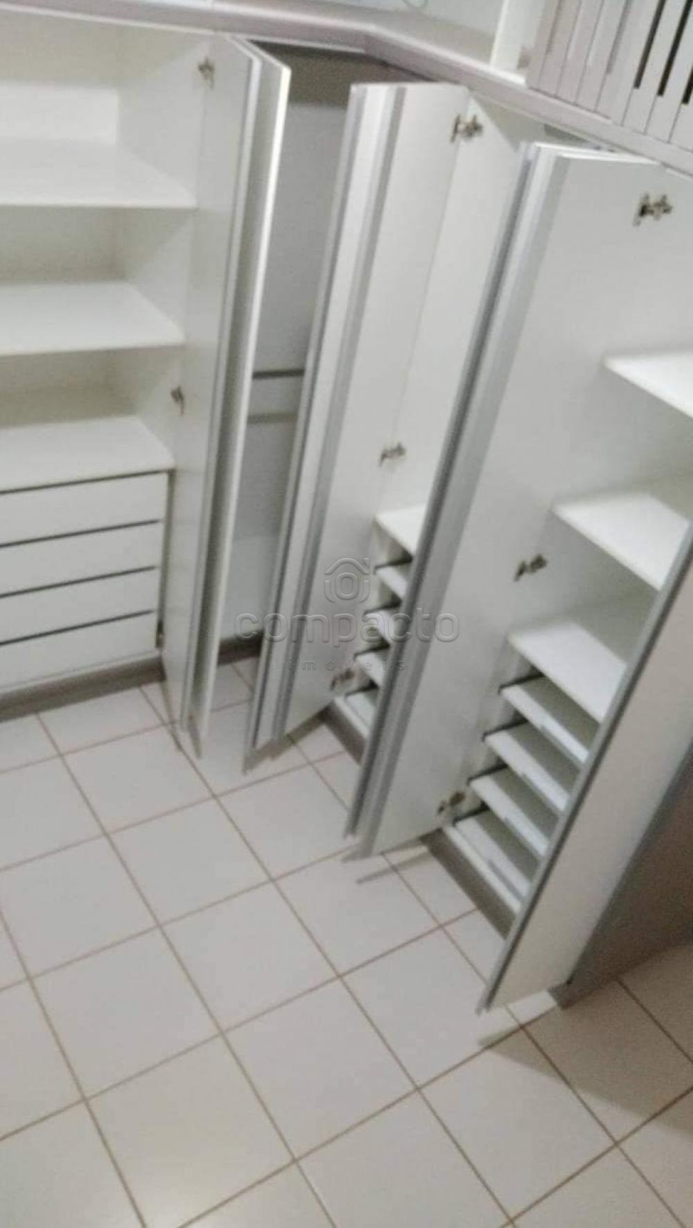 Alugar Apartamento / Padrão em São José do Rio Preto R$ 1.250,00 - Foto 6