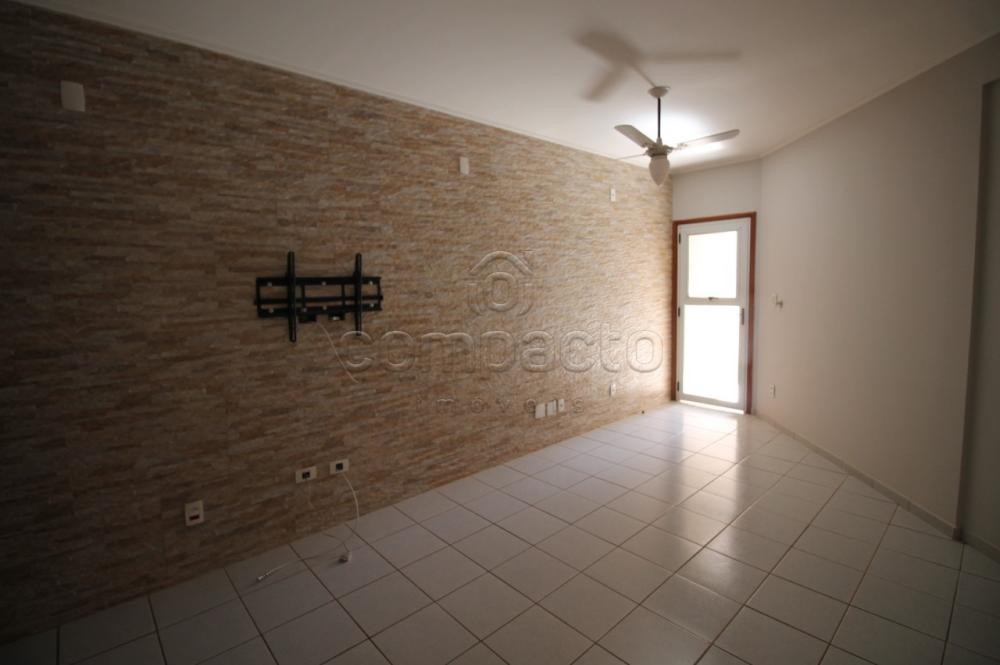 Alugar Apartamento / Padrão em São José do Rio Preto R$ 1.500,00 - Foto 2