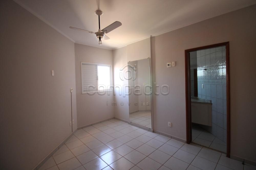 Alugar Apartamento / Padrão em São José do Rio Preto R$ 1.500,00 - Foto 6