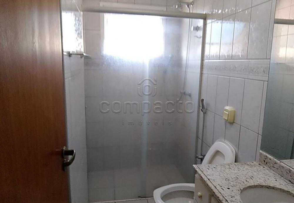 Alugar Apartamento / Padrão em São José do Rio Preto R$ 1.500,00 - Foto 9