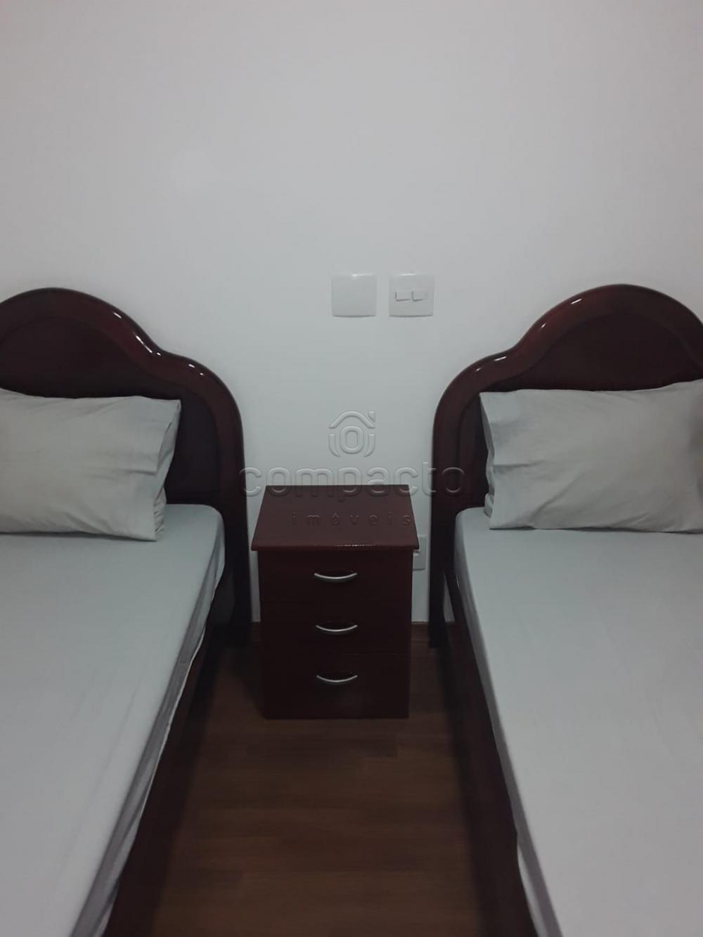 Alugar Apartamento / Padrão em São José do Rio Preto R$ 1.300,00 - Foto 12