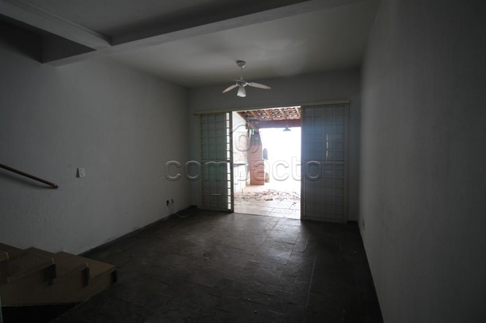 Alugar Casa / Condomínio em São José do Rio Preto R$ 950,00 - Foto 4