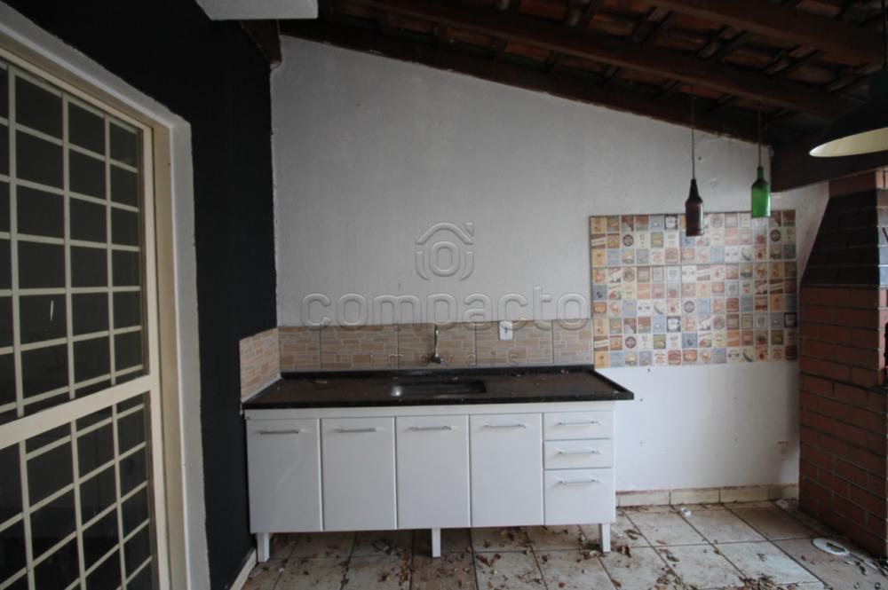 Alugar Casa / Condomínio em São José do Rio Preto R$ 950,00 - Foto 5
