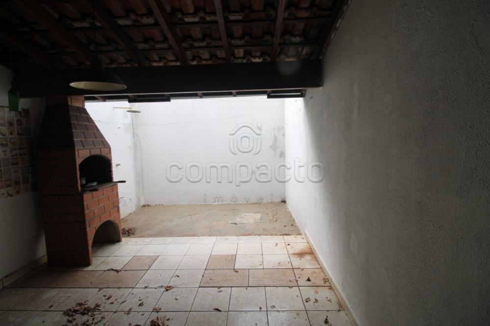 Alugar Casa / Condomínio em São José do Rio Preto R$ 950,00 - Foto 7
