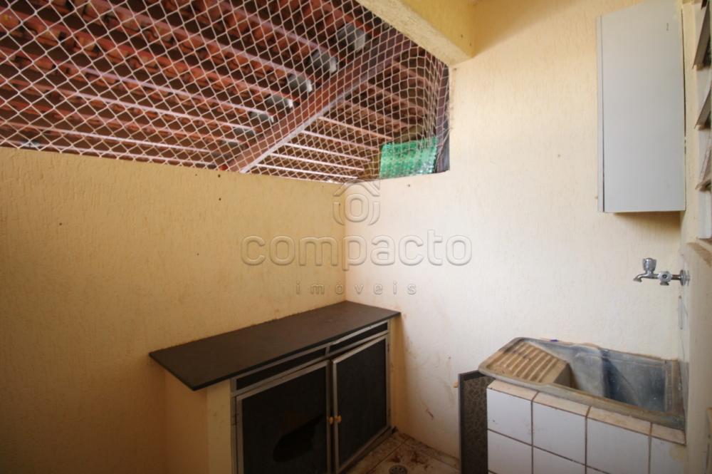 Alugar Casa / Condomínio em São José do Rio Preto R$ 950,00 - Foto 19