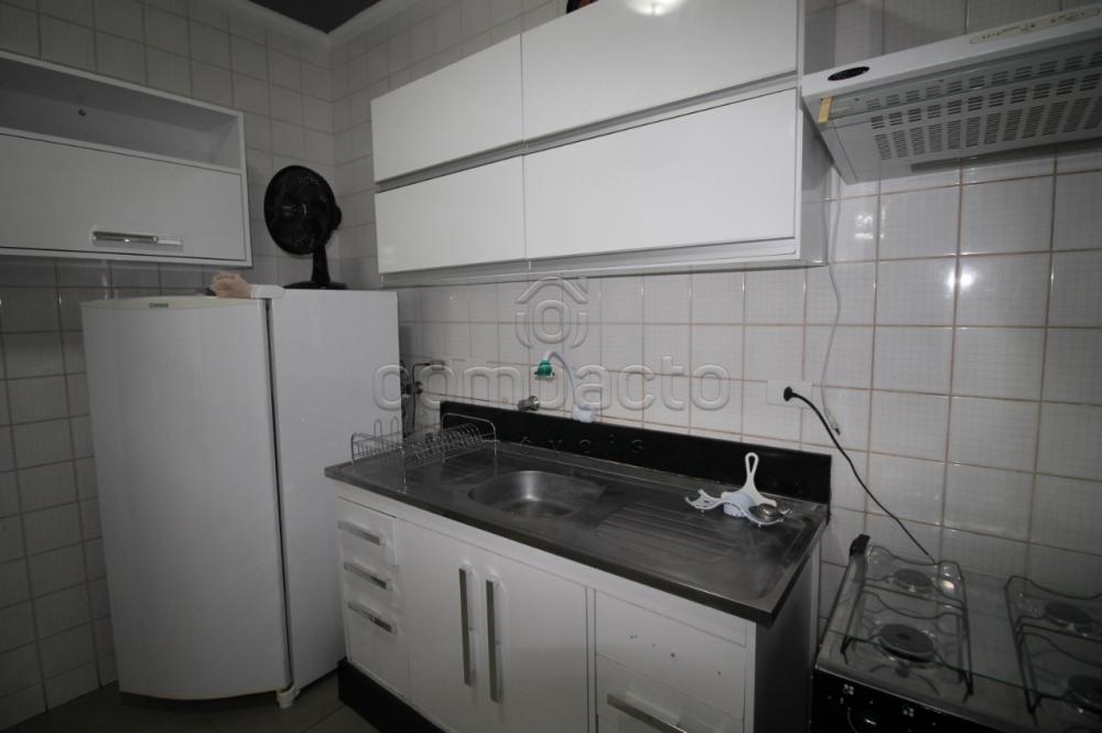 Alugar Apartamento / Padrão em São José do Rio Preto R$ 2.100,00 - Foto 24