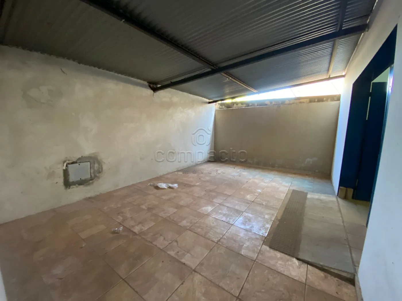 Alugar Comercial / Salão em São José do Rio Preto R$ 1.100,00 - Foto 8