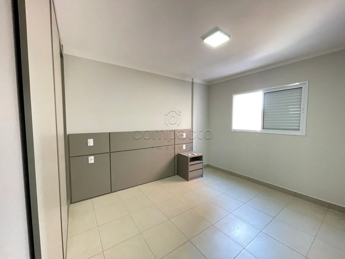 Alugar Apartamento / Padrão em São José do Rio Preto R$ 1.700,00 - Foto 6