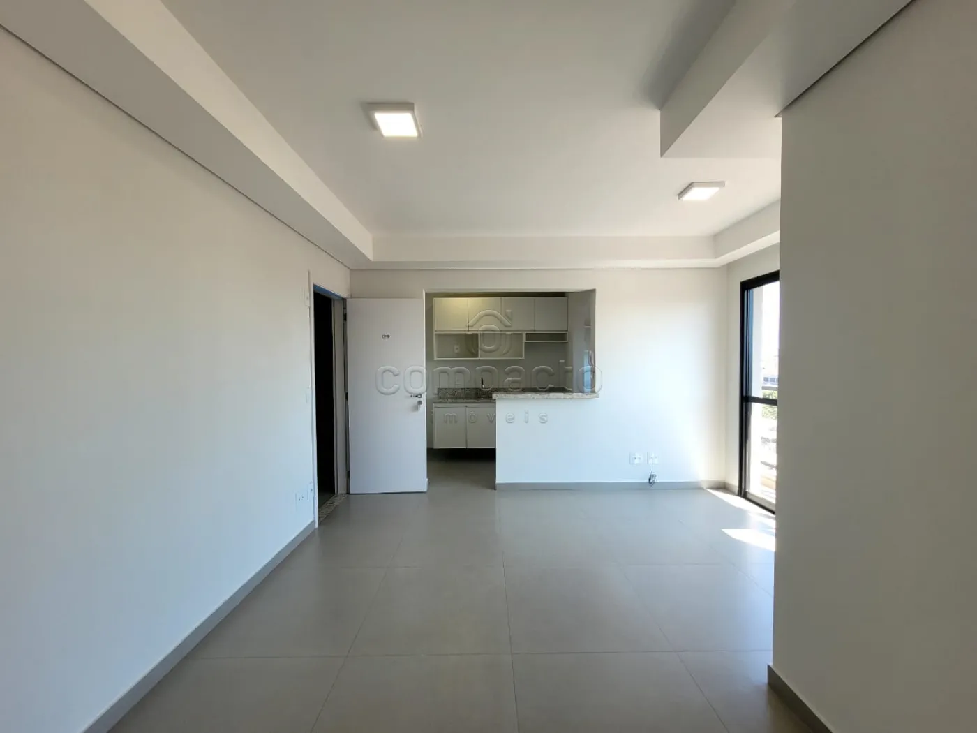 Alugar Apartamento / Padrão em São José do Rio Preto R$ 1.700,00 - Foto 1