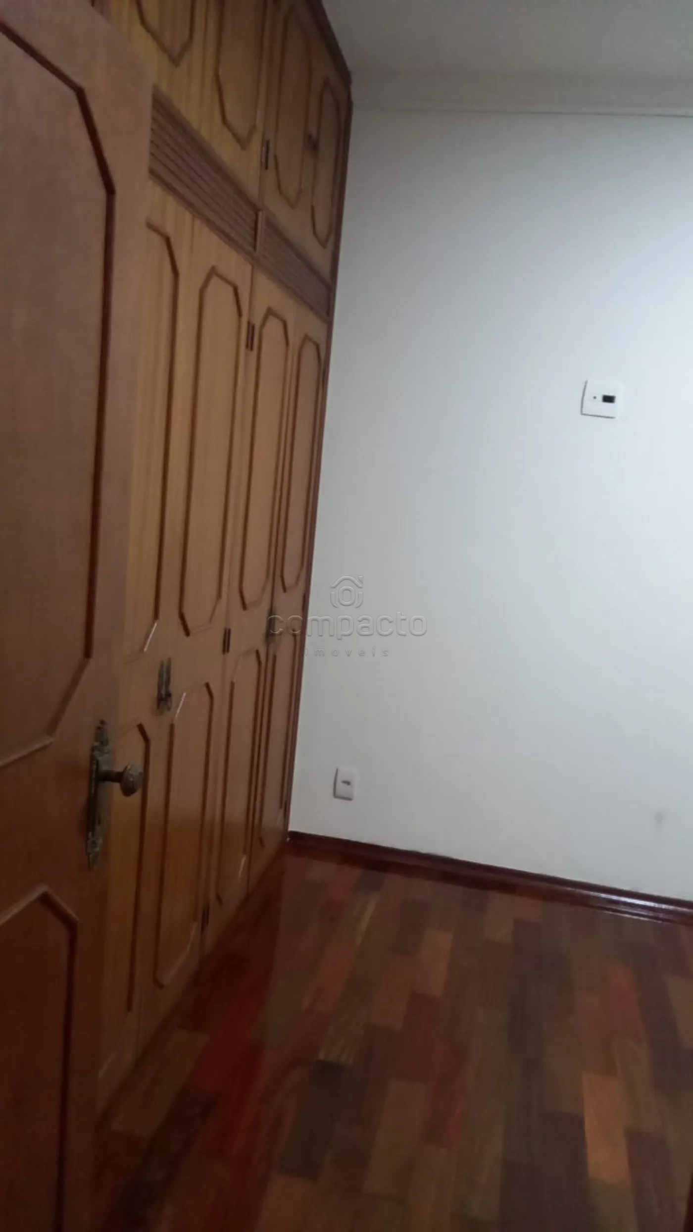Alugar Casa / Padrão em São José do Rio Preto R$ 3.500,00 - Foto 14
