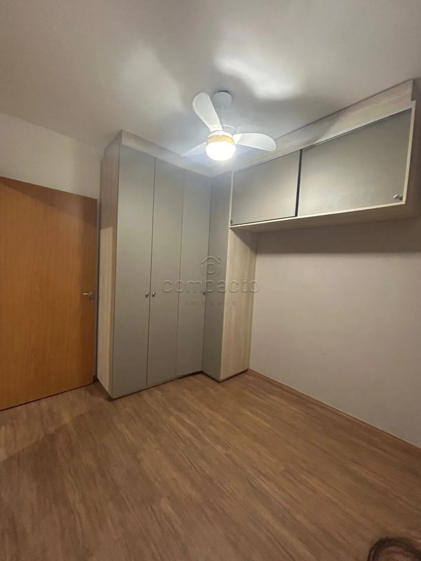 Alugar Apartamento / Padrão em São José do Rio Preto R$ 1.450,00 - Foto 10