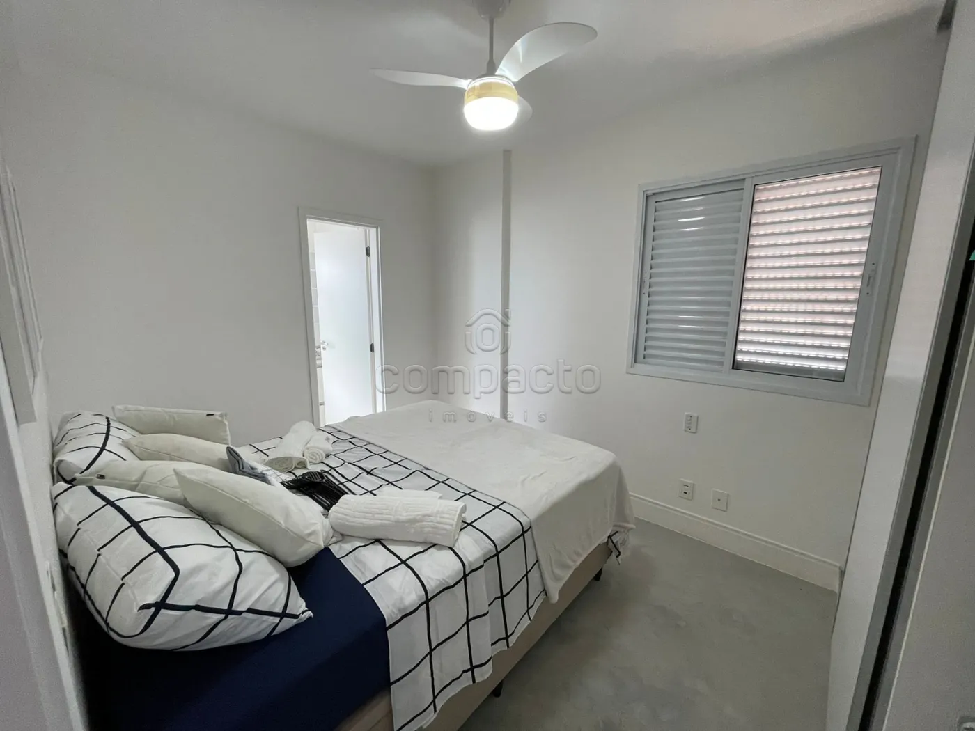 Alugar Apartamento / Padrão em São José do Rio Preto R$ 3.000,00 - Foto 8